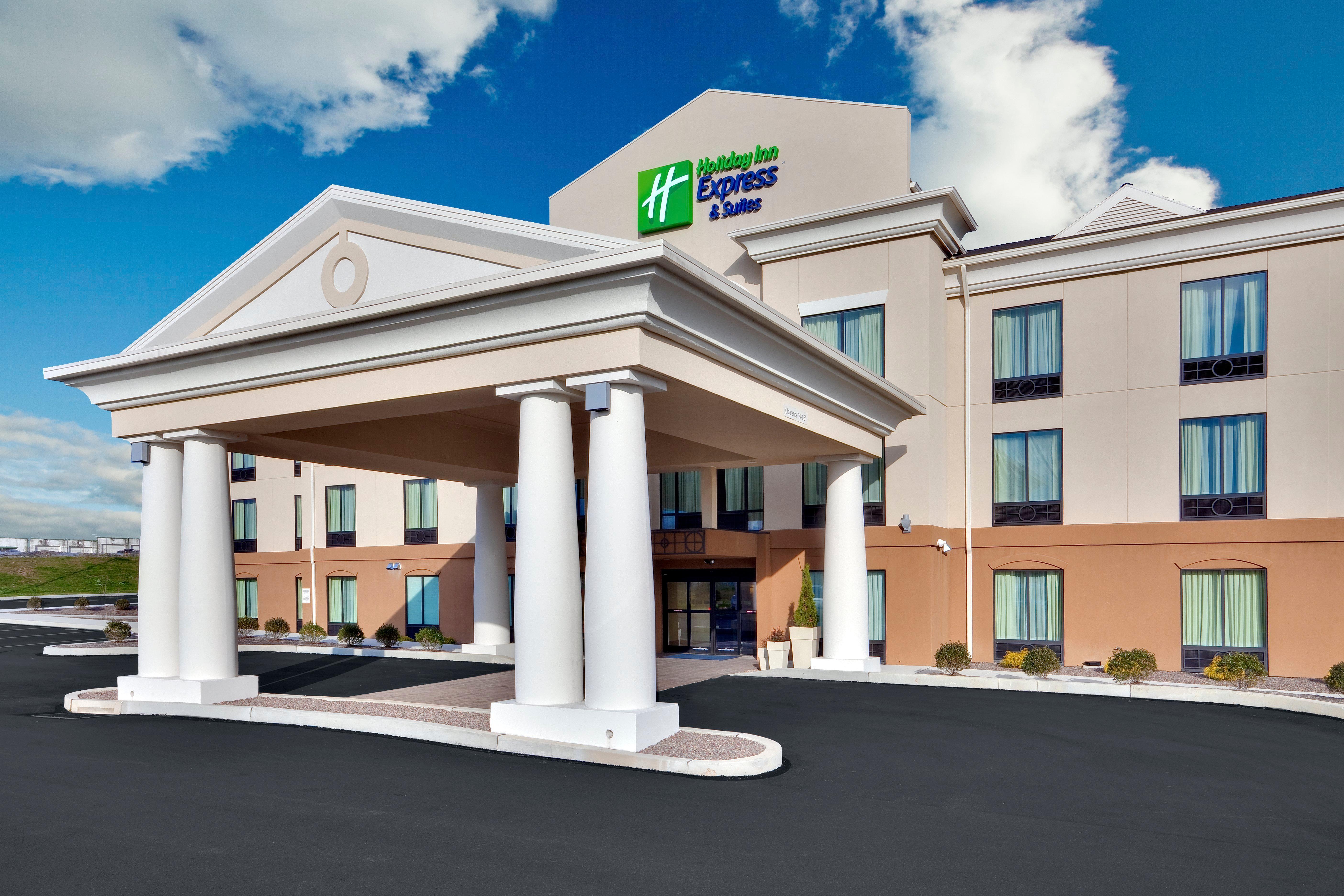 Holiday Inn Express Hotel & Suites Lebanon By Ihg Exterior foto